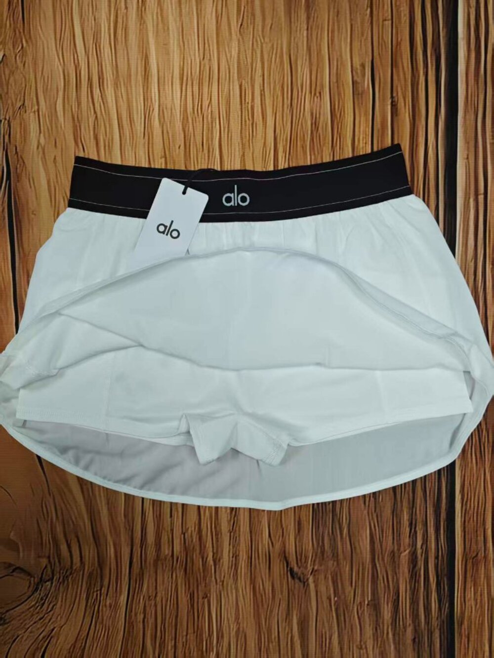 💞Alo Yoga Match Point Tennis Skirt White NWT✨Casual/Sporty Mini Skirt - Picture 3 of 8